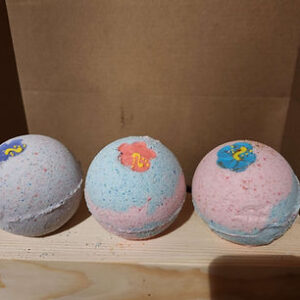 Goats milk bath bombs